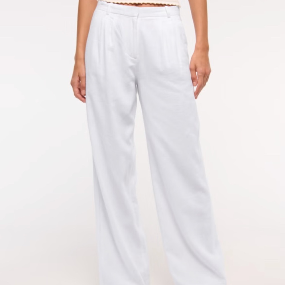 A&F Sloane Low Rise Tailored Linen-Blend Pant